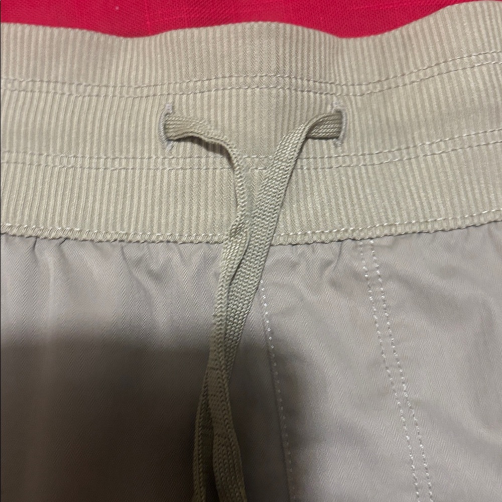THE NORTH FACE APHRODITE MOTION SHORTS - Picture 4 of 10